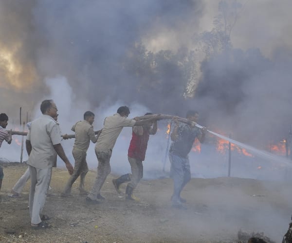 Fire in a Basti in Gomati Nagar in Lucknow.