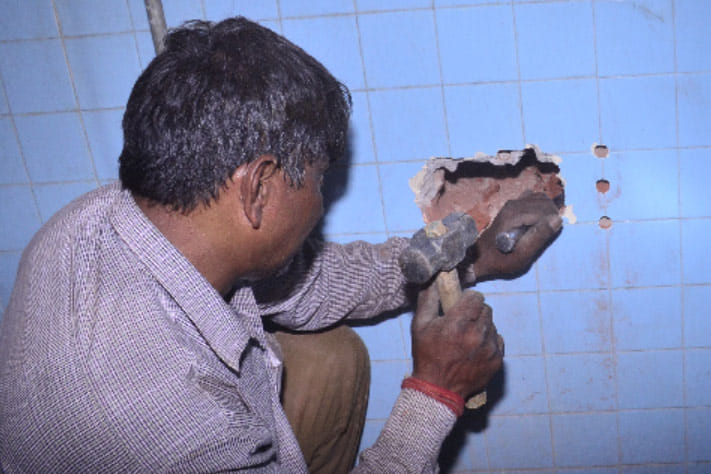 PIC: Leopard enters in a house in Inderpuri