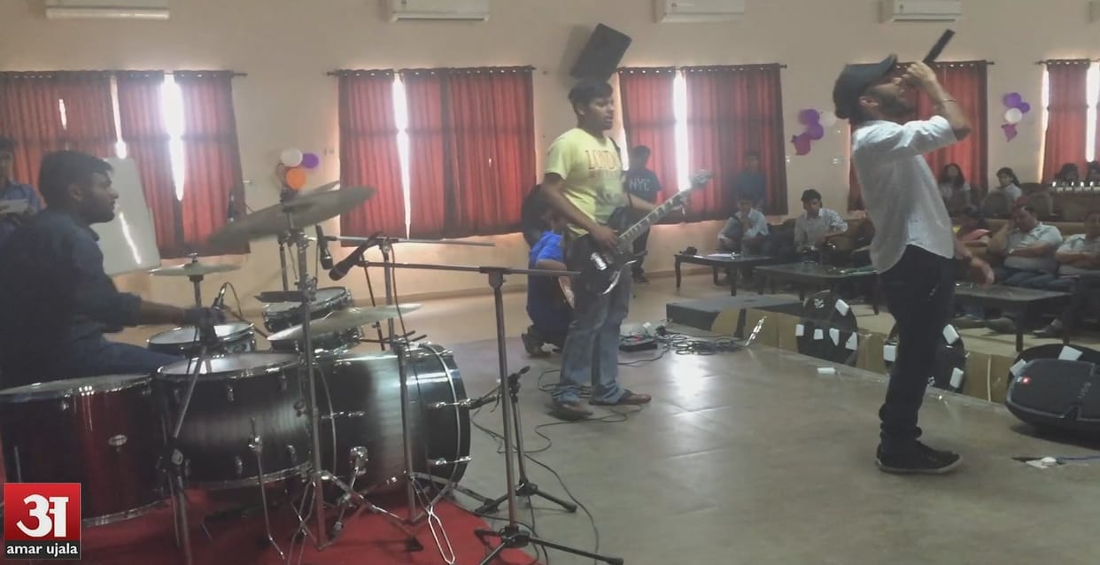 GLA Students Rock the Annual Programme 'SPANDAN' 2016 With their Glittering performance