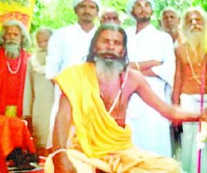 VHP angry protesting Gyadas fasting