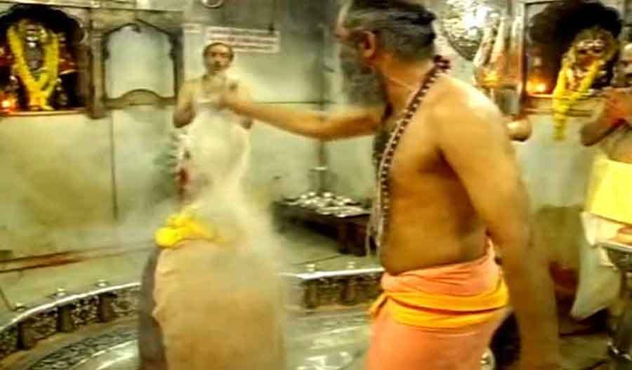 know importance of  lord shiva puja at 12 jyotirlinga
