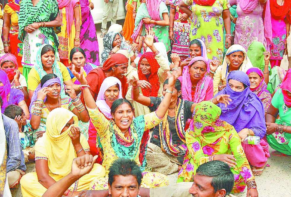 Sirsa News, Hindi News, Aggitation, Thehad, Road Jam, Nagar Parishad Gherav, Court Notice, Sirsa