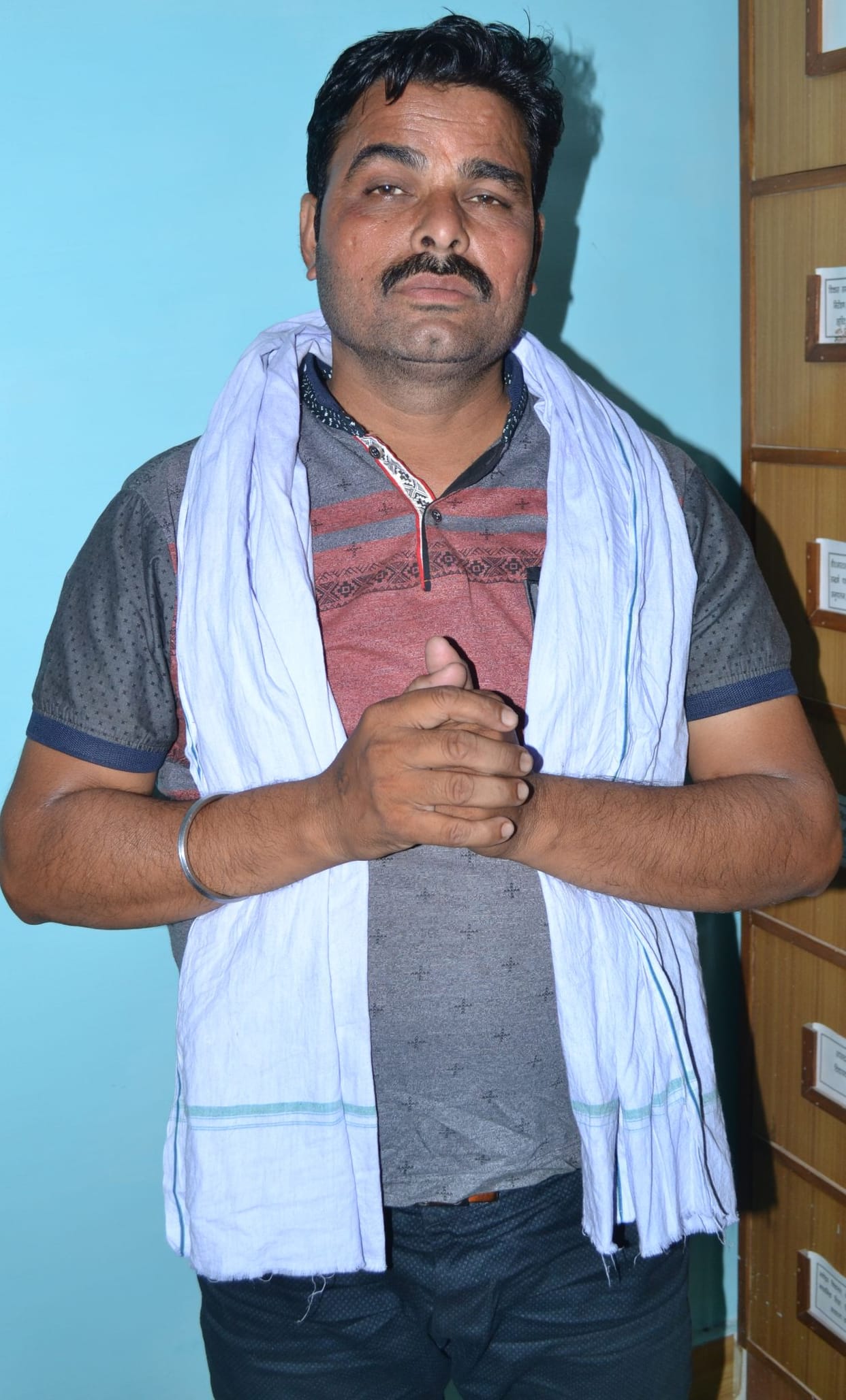Zilla Panchayat former member of the CDO 's scramble