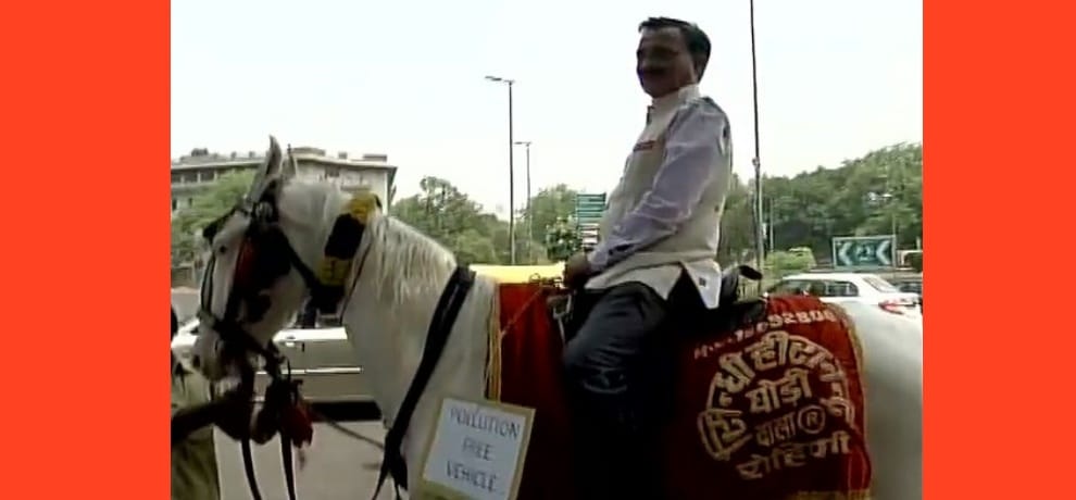 BJP MP comes to Parliament on a horse in protest against odd even.