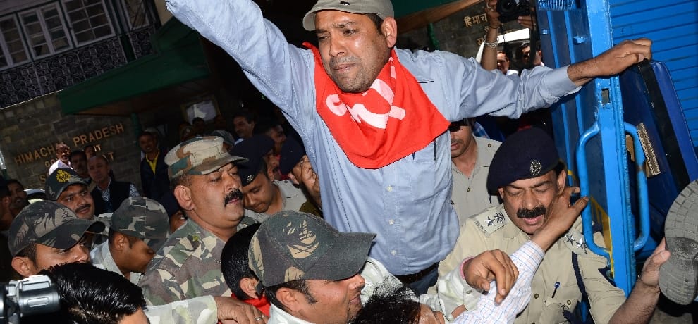 CITU protest at shimla, police arrest 10 workers.
