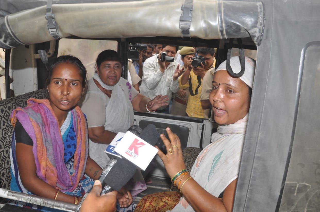 Commissioner hurled by women in the office unwashed