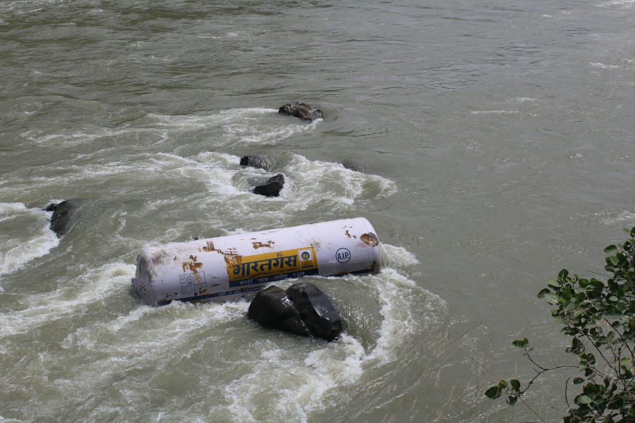 The gas tanker in the river Chenab