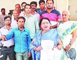 indignation on dirt and waterlogging