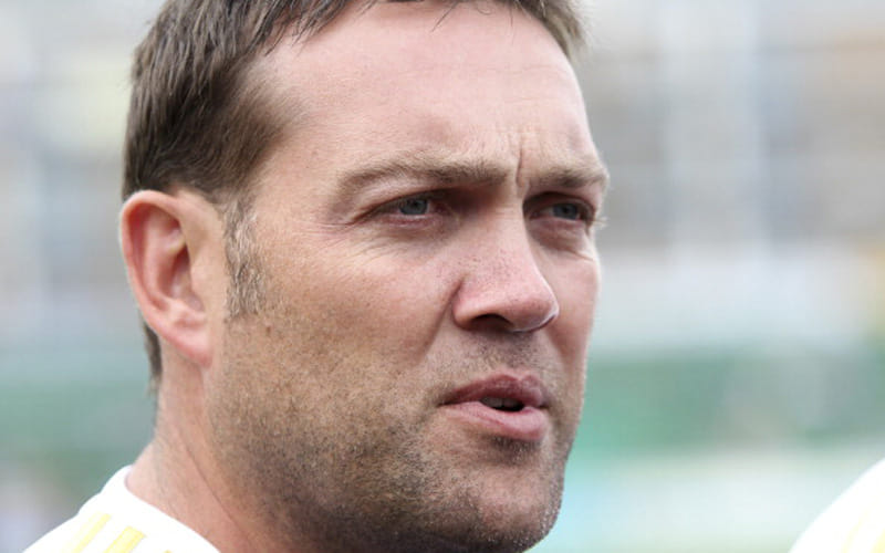 Race ruling leaves Jacques Kallis 'embarrassed' to be South African