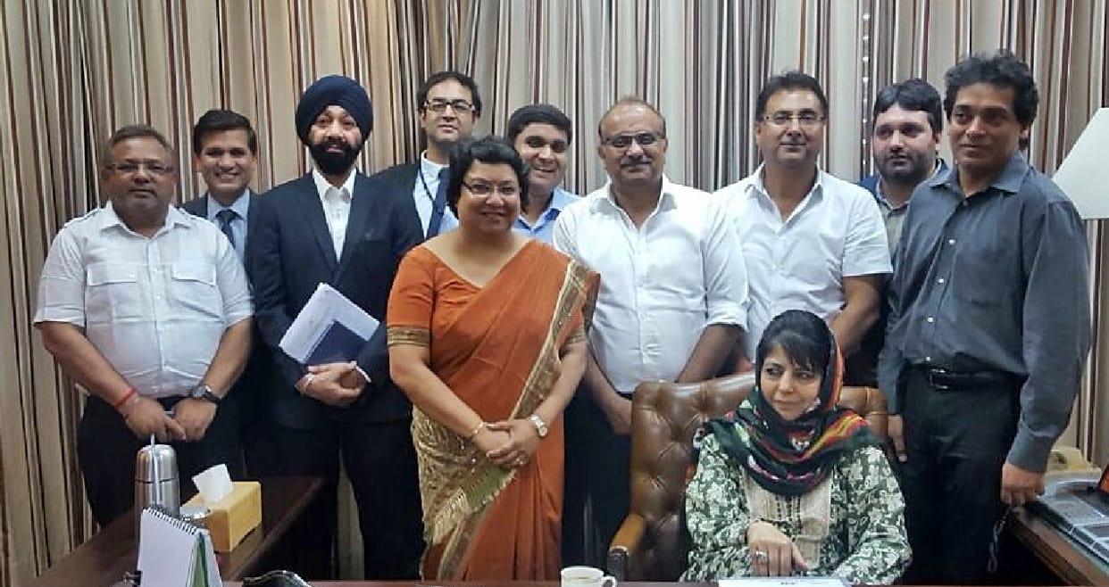 Timely completion of all projects to be essential: Mehbooba