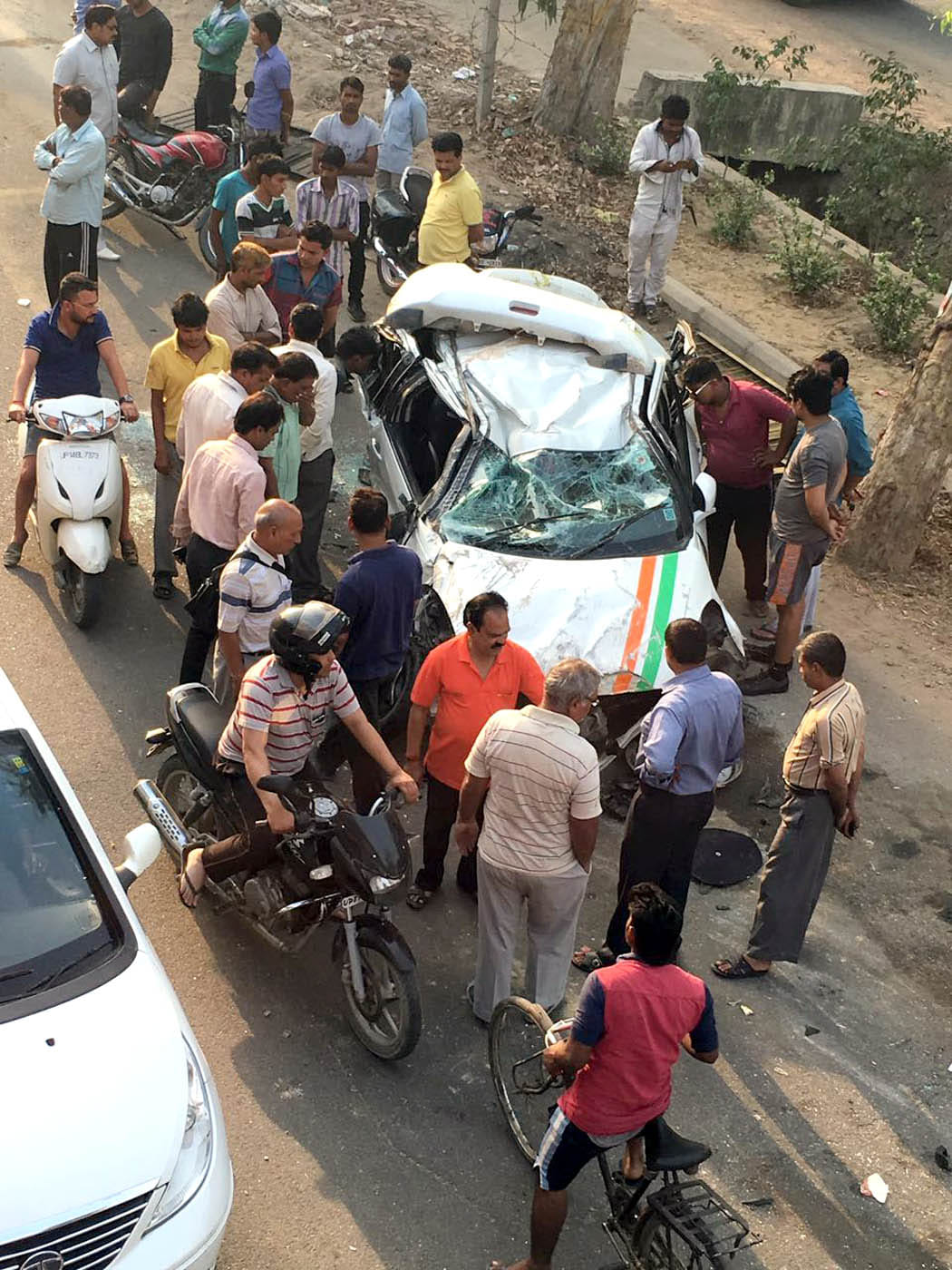 road accodent gorakhpur 