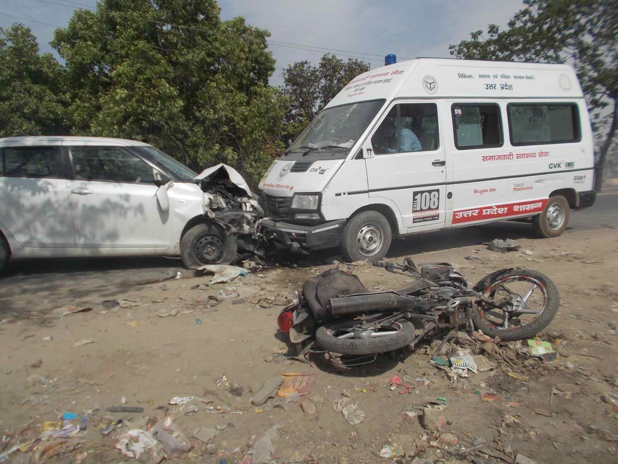 Three killed in road accidents in azamgarh