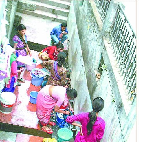 Sri Naula making many villages resorted to Section