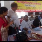 मिठवल ब्लाॅक में अभिमुखीकरण कार्याशाला में मौजूद कार्यकर्ता।