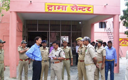 up police sub inspector injured in an encounter in basti