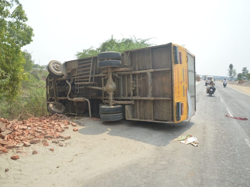bus accident in mathura