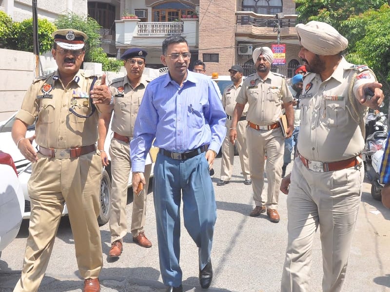 Shiv Sena leader 's son,  shoot case, special team, visited, the site,  jalandhar