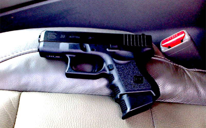 2 year old child shot dead his mother in US