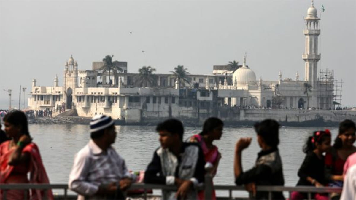 trupti desai will go to haji ali dargah