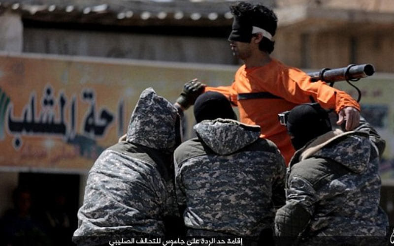 islamic state executes two spies publicly