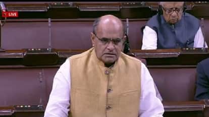 केसी त्यागी की फाइल फोटो।