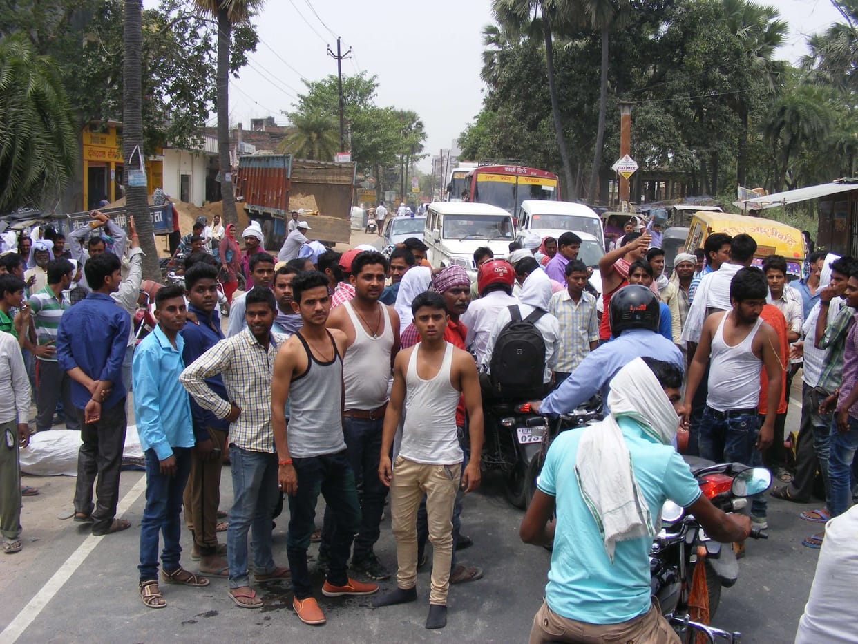 Landed on the road to gas consumer, blockade
