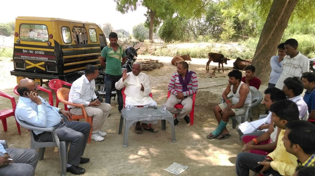 minister arvind singh meets victims of telibagh accident