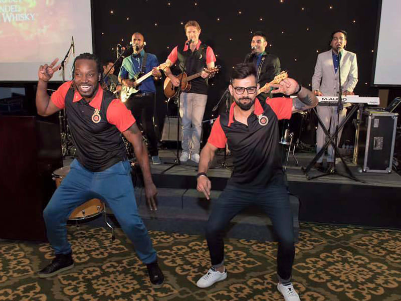 Dance competition between Chris Gayle and Virat Kohli