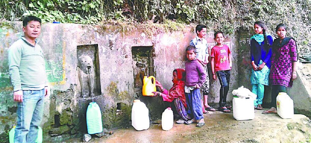 Water crisis in Lohaghat 