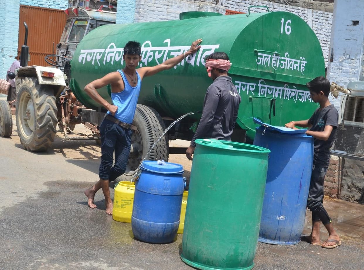 water problem in nahan, hand pump no wel condition