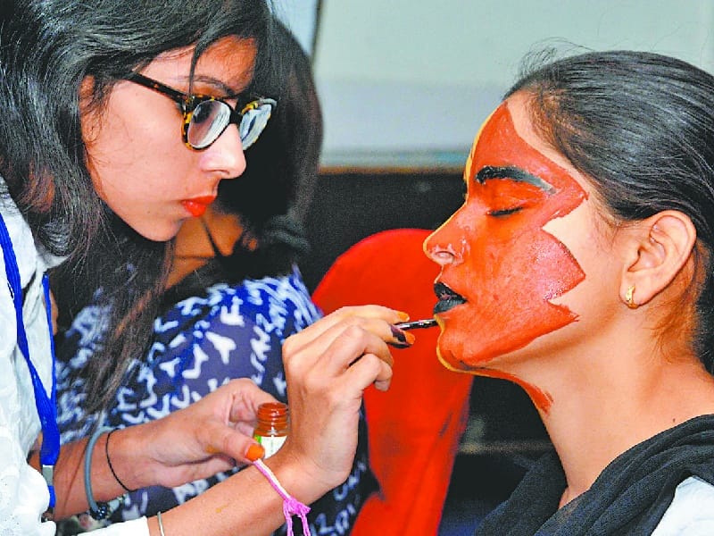 Desh Bhagat University, contest, students, Mandi Gobindgarh