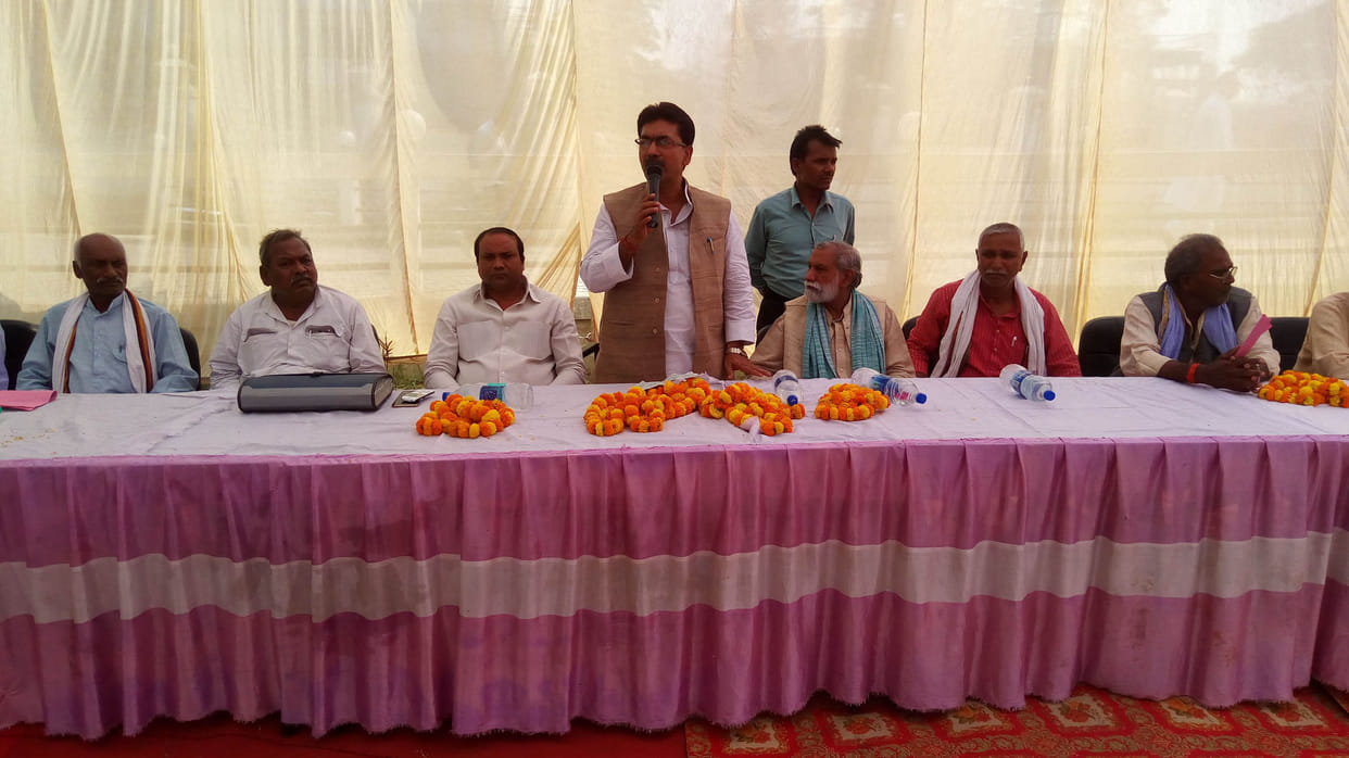 Gond tribe, shall be entitled to reasonable people: Ramavd