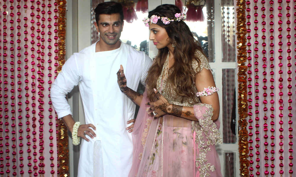 Pics of Bipasha Basu, Karan Singh Grover's mehendi