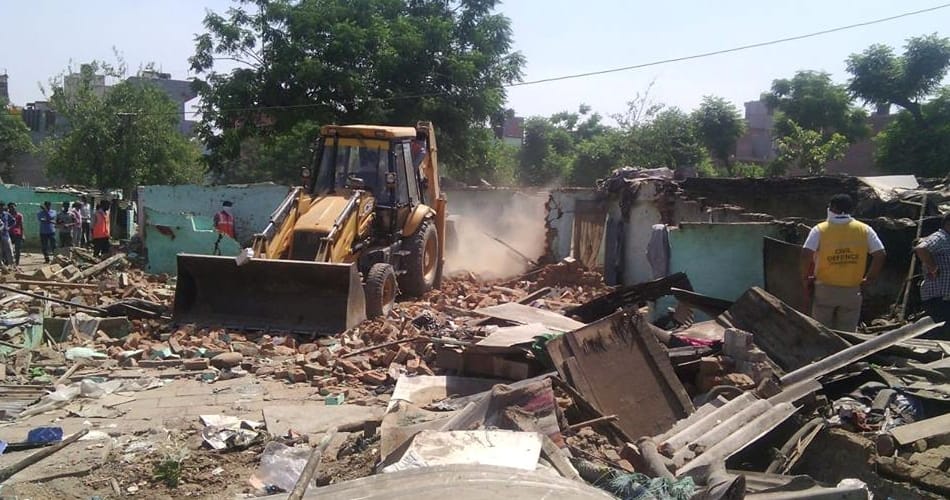 encroachment, estate office drive, chandigarh slum colony, chandigarh 