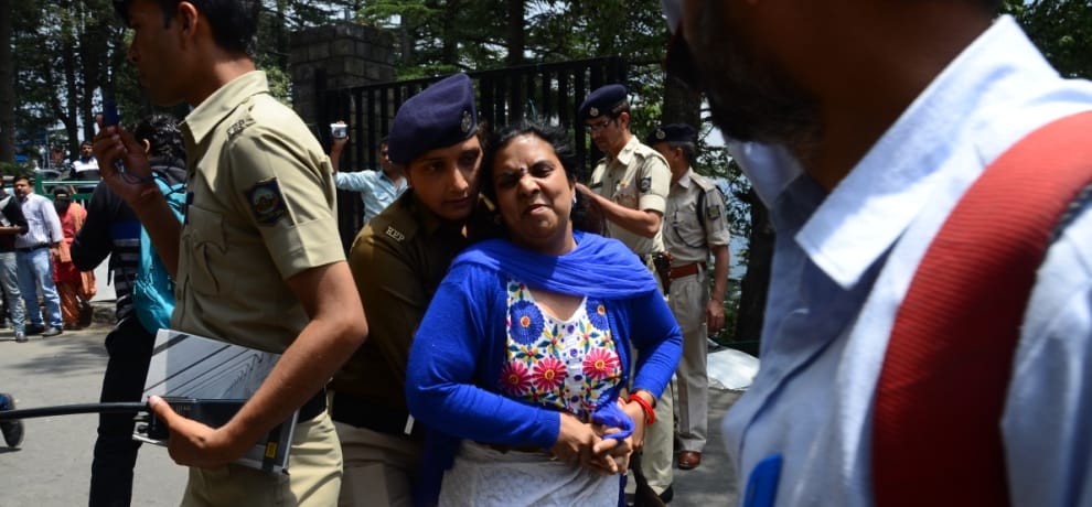 CITU protest at shimla, police arrest CITU leaders