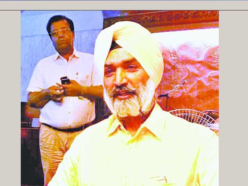 deependra dhillon alligade sukhbir badal, sukhbir badal, derabasi, deependra dhillon, zirakpur