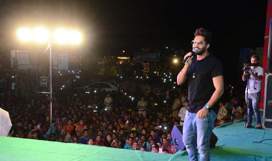 Birthday: Jassi Gill washed cars to collect money today apart from Punjabi there is a strong fan following in Hindi regions as well