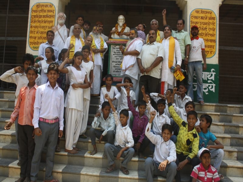 homage to raja mahendra pratap