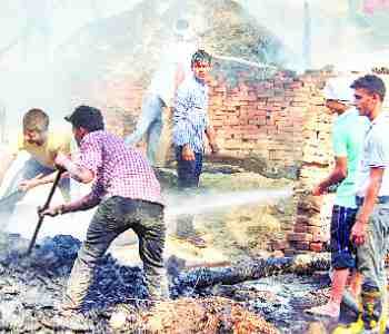 A fire burned 26 houses