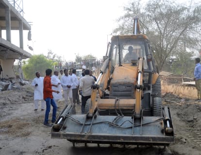 SP MLA buildings demolished in UP.