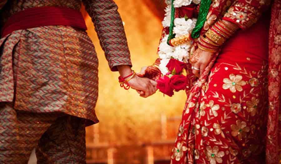 Unique Marriage, Love Story, Boy Tied in Knot with Disable Girl