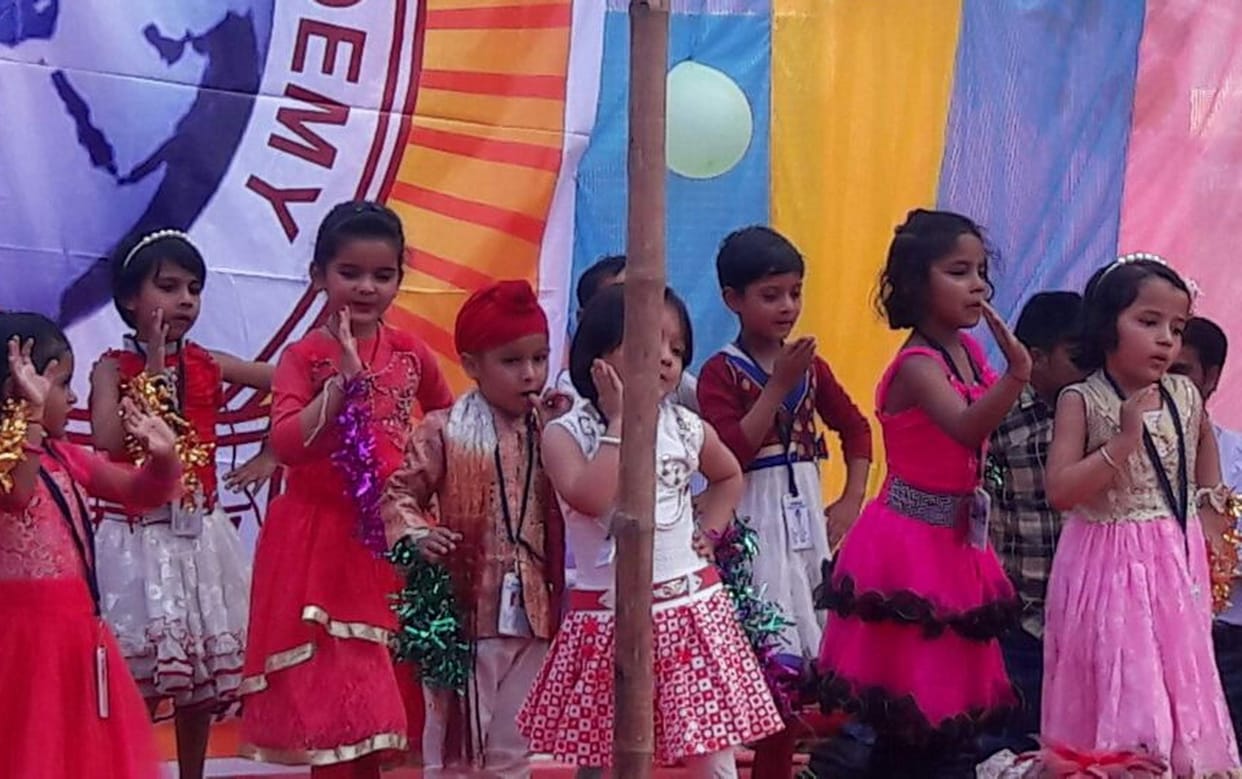 Cultural presentations by children fastened Sama