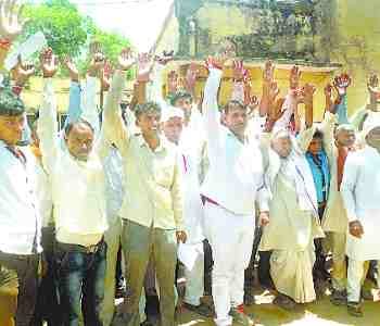 Villagers protests