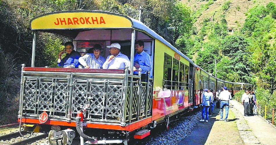 toy train, toy train booking, summer vacation, luxurious coach in toy train