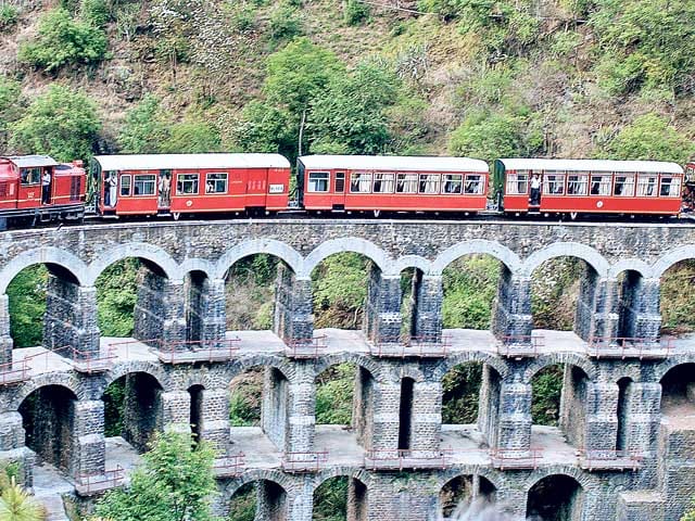six moths jail on clicking selfie in kalka to shimla toy train