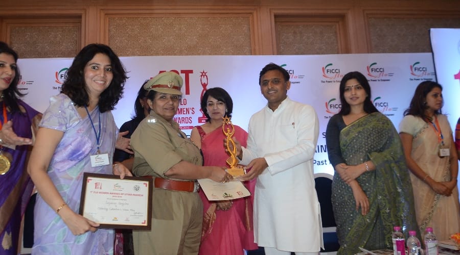 cm akhilesh awarded women in ficci programme
