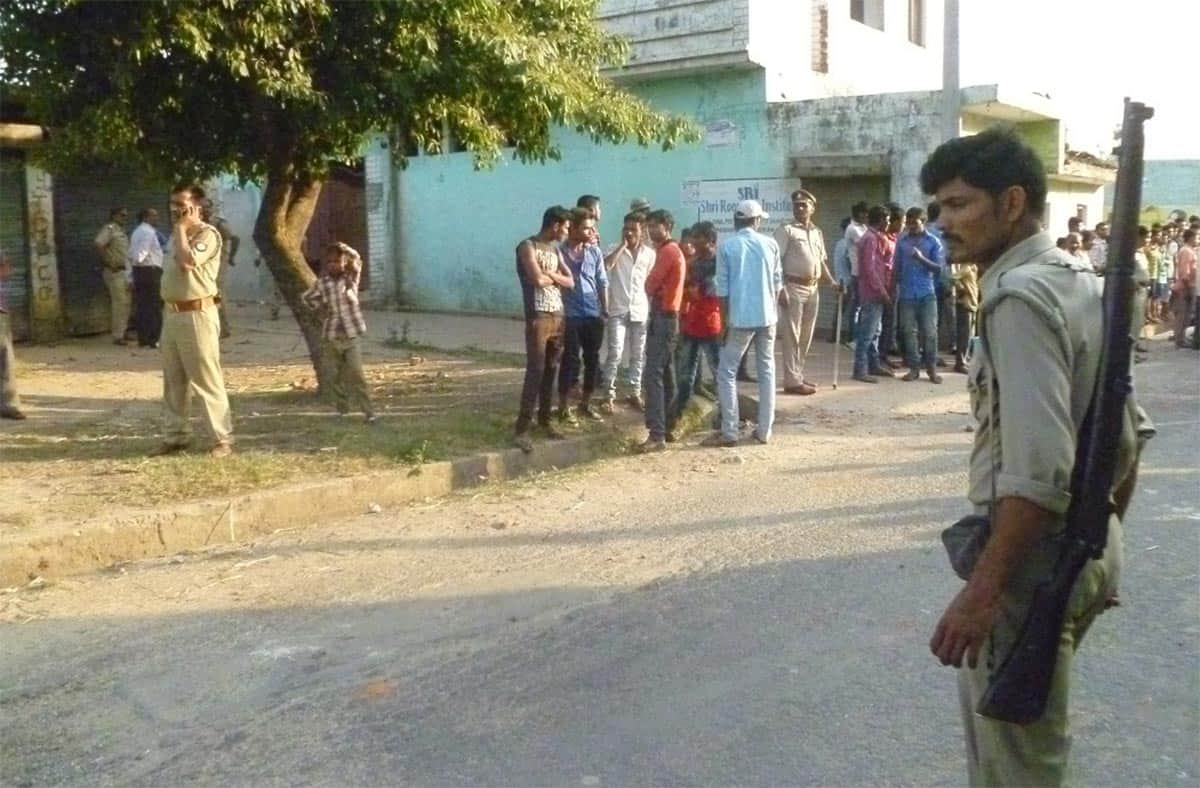 ethnic clash in saharanpur, 20 injured in firing