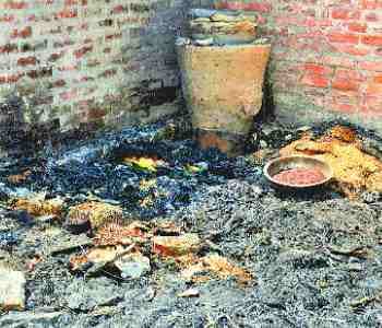 18 houses burned to the fire