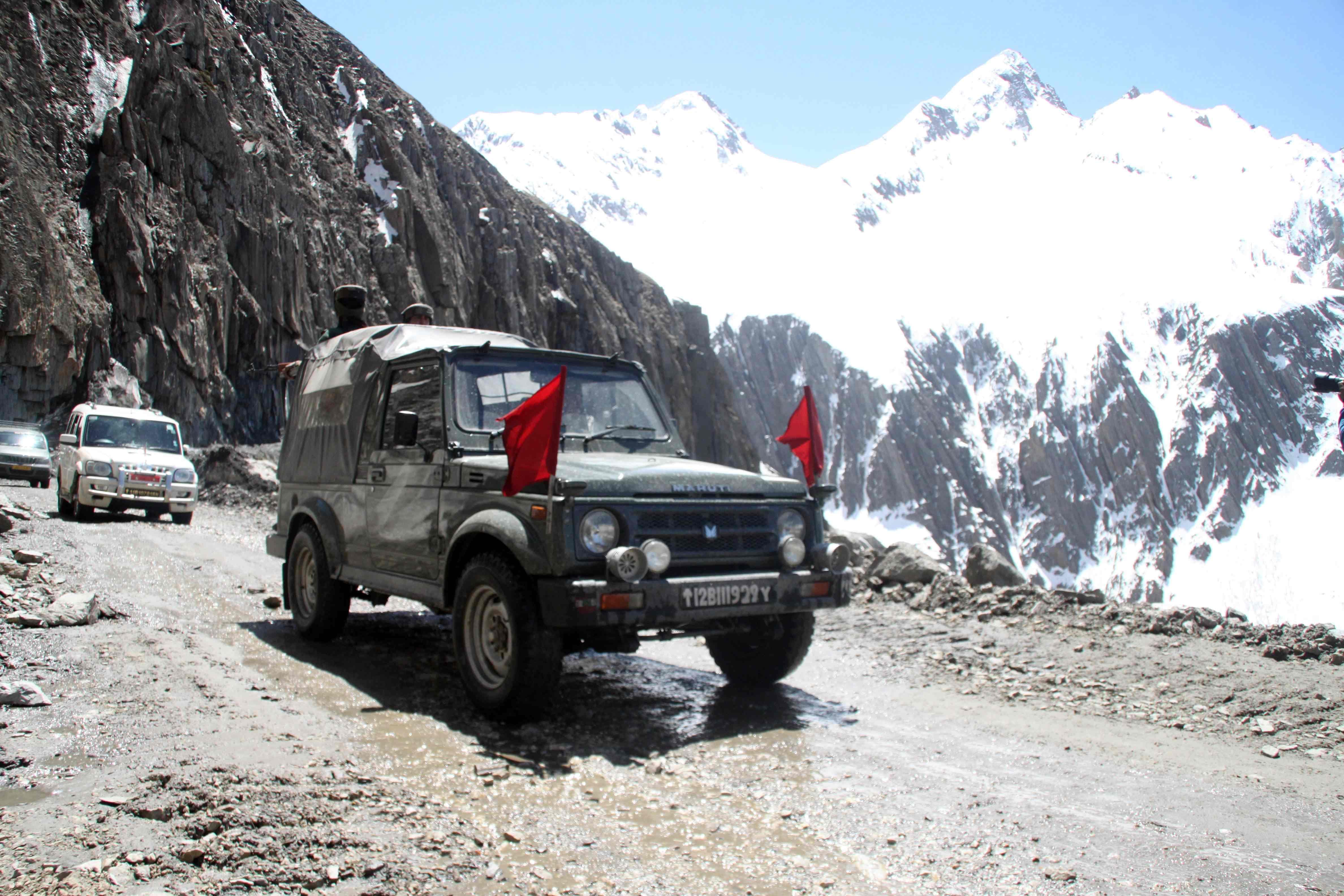 srinager leh highway open