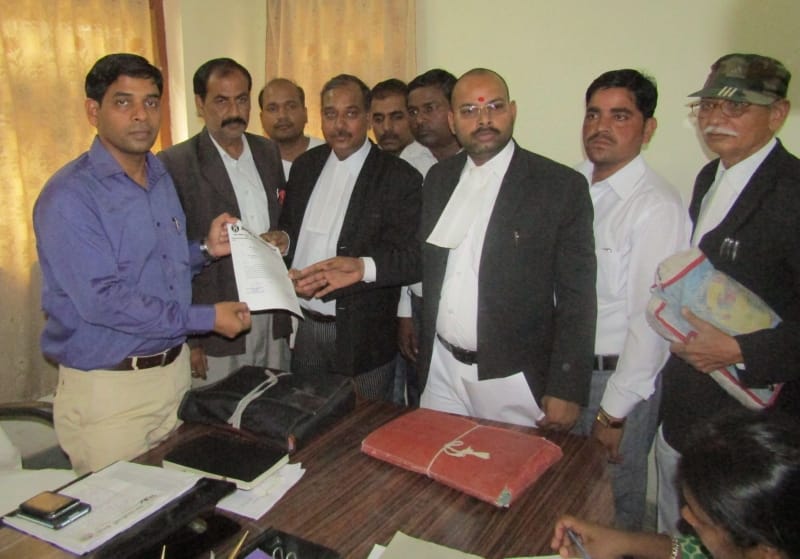 To desist from acts of murder and attacks against lawyers